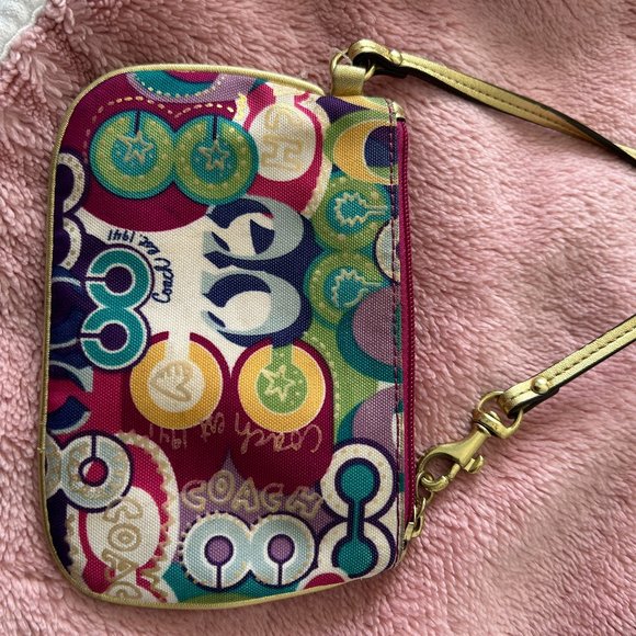 Coach Wristlet - Picture 1 of 4